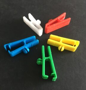 pinces-clips-plastiques